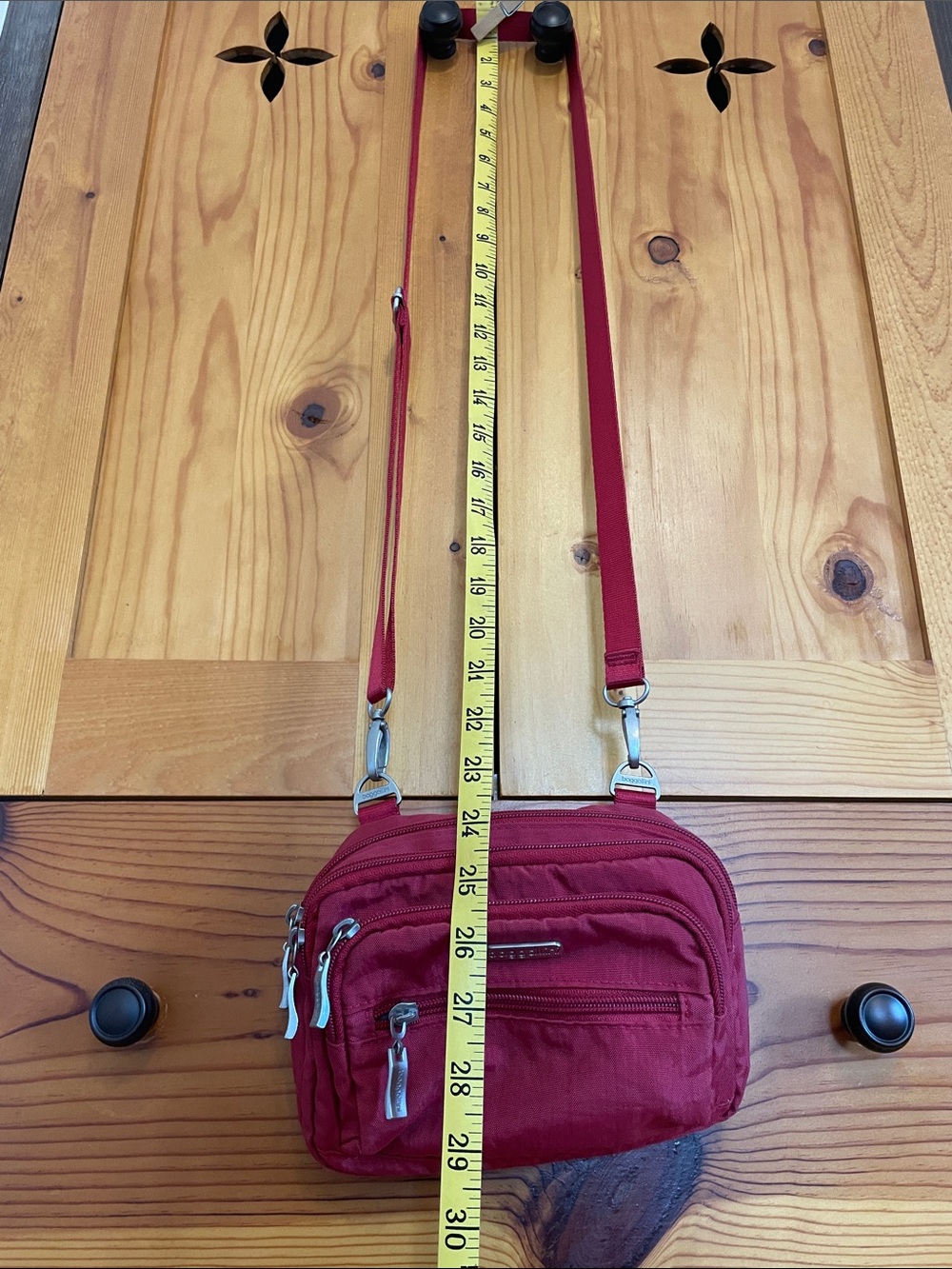 Baggallini small bag Cherry Red